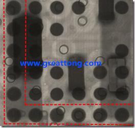 BGA錫球尺寸小于0.4mm，采用降低BGA內(nèi)圍襲球的錫膏量所得到X-Ray，稍微留意一下可以發(fā)現(xiàn)最外圈的錫量(圓的直徑)比其他內(nèi)圍的錫球上的錫量來(lái)得多一點(diǎn)點(diǎn)。也就是外圈的黑色圓形直徑比內(nèi)圈的圓形來(lái)得大一點(diǎn)點(diǎn)。