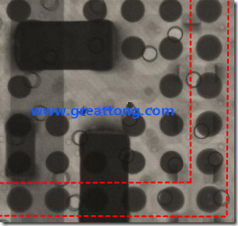 BGA錫球尺寸小于0.4mm，采用降低BGA內(nèi)圍襲球的錫膏量所得到X-Ray，稍微留意一下可以發(fā)現(xiàn)最外圈的錫量(圓的直徑)比其他內(nèi)圍的錫球上的錫量來(lái)得多一點(diǎn)點(diǎn)。也就是外圈的黑色圓形直徑比內(nèi)圈的圓形來(lái)得大一點(diǎn)點(diǎn)。